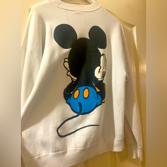 Vintage Mickey Mouse crew neck sweater - Picture 2 of 3